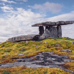 Poulnabrone